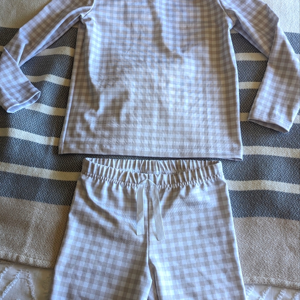 Imagine Perry Rashguard and boardies BOYS Size 7/8